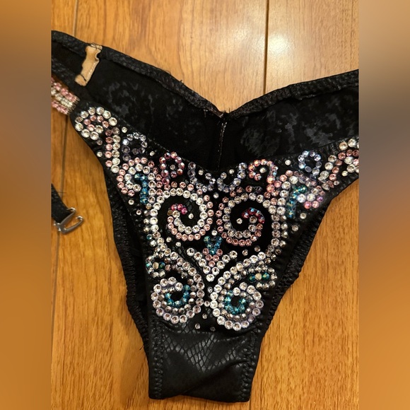 NPC Figure Bikini Competition Suit - Picture 2 of 15